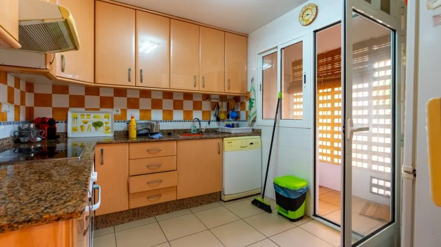 Land plot de 109m² à El Campello, Spain No. 631 № 11
