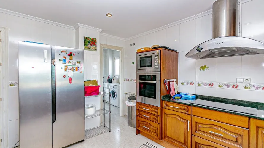 Villa de 185m² à Castilblanco de los Arroyos, Spain No. 1233 № 9