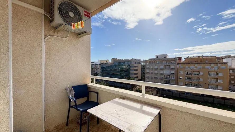 Apartment de 2 chambres à Torrevieja, Spain No. 2828 № 3