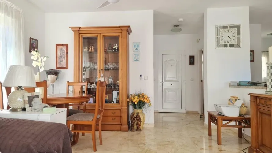 Villa de 124m² à Alicante, Spain No. 1023 № 7