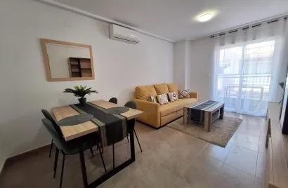 Apartment de 2 chambres à Torrevieja, Spain No. 1612