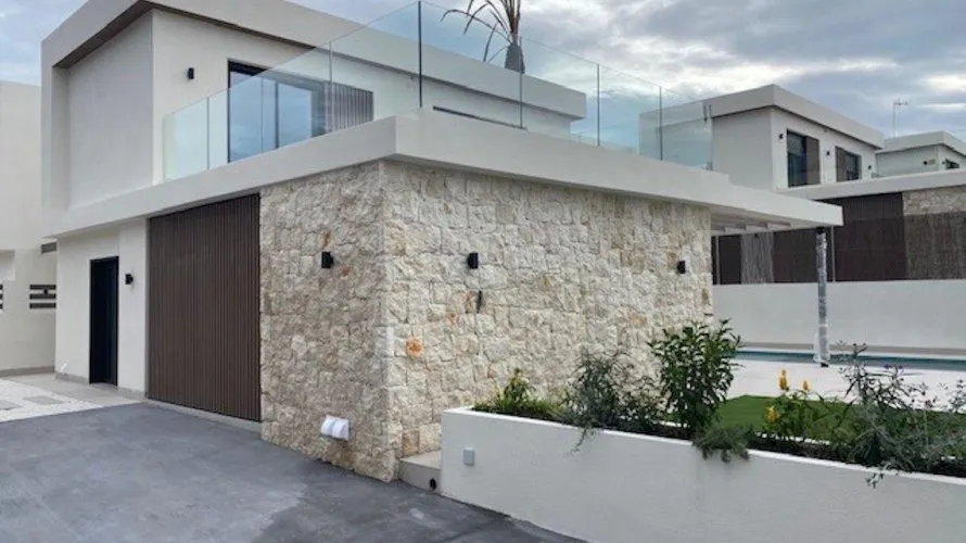 Villa de 3 chambres à Alicante, Spain No. 555 № 5