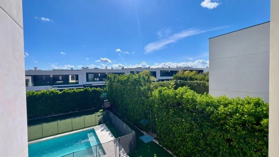 Villa de 3 chambres à Betera, Spain No. 1240 № 2