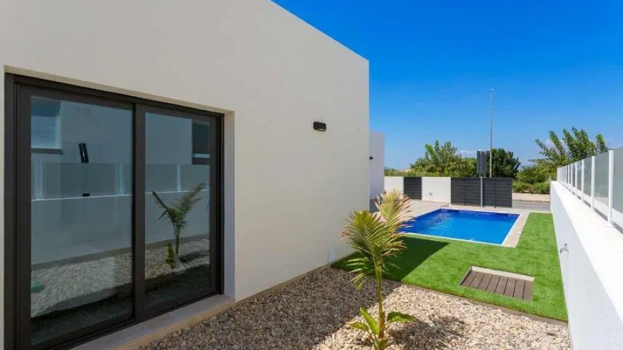Villa de 3 chambres à Daya Nueva, Spain No. 285 № 25
