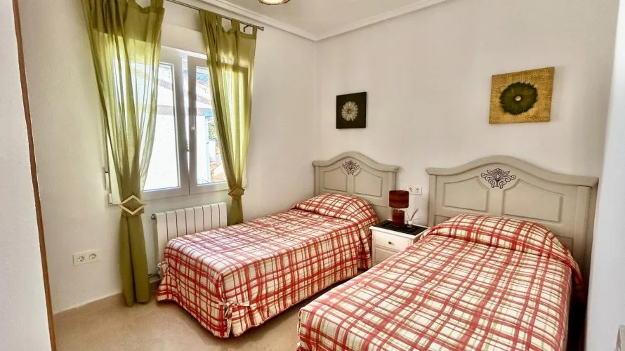 Villa de 5 chambres à Ciudad Quesada, Spain No. 1139 № 13