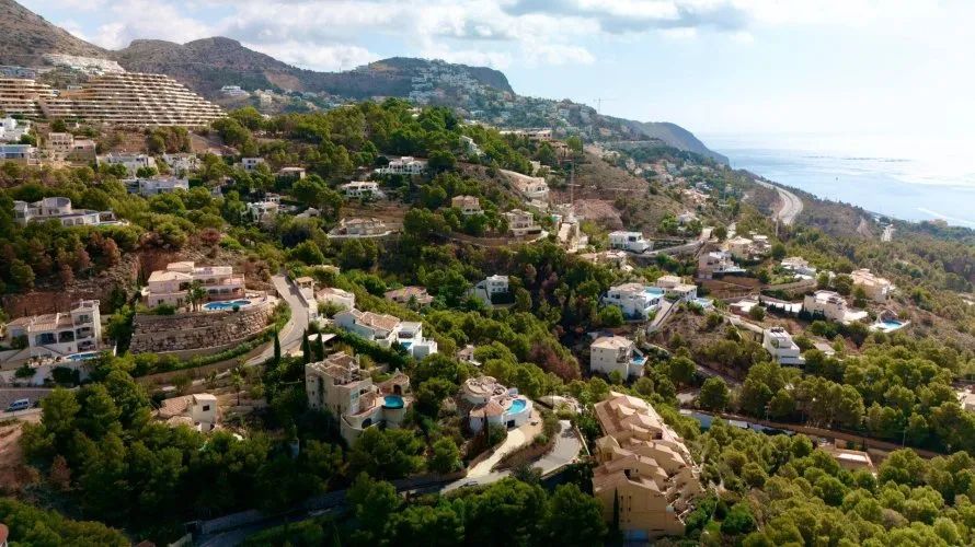 Land plot de 274m² à Altea, Spain No. 622 № 1