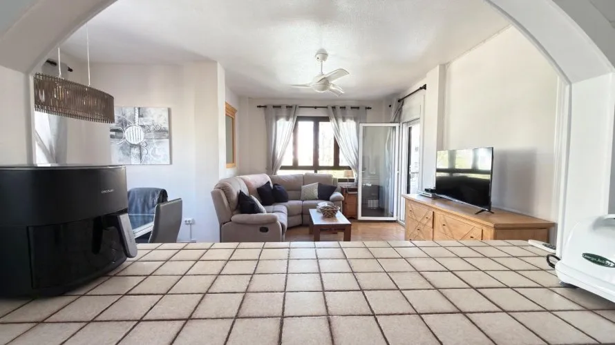 Apartment de 2 chambres à Villamartin, Spain No. 2887 № 8