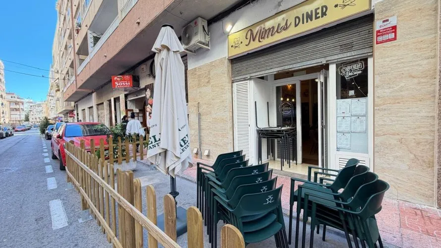 Commercial property de 57m² à Torrevieja, Spain No. 2702 № 22