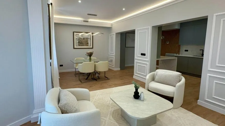 Apartment de 2 chambres à Madrid, Spain No. 1090 № 1