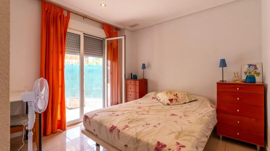 Land plot de 109m² à El Campello, Spain No. 631 № 16