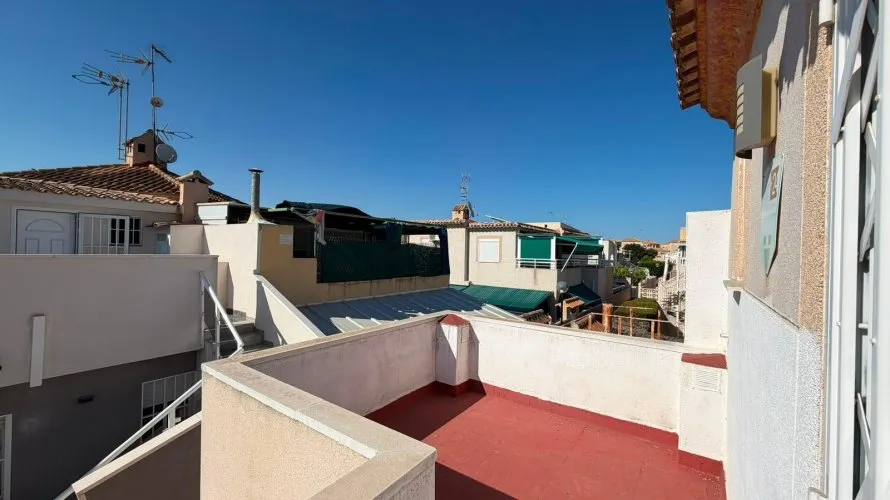 House de 3 chambres à Torrevieja, Spain No. 1602 № 20