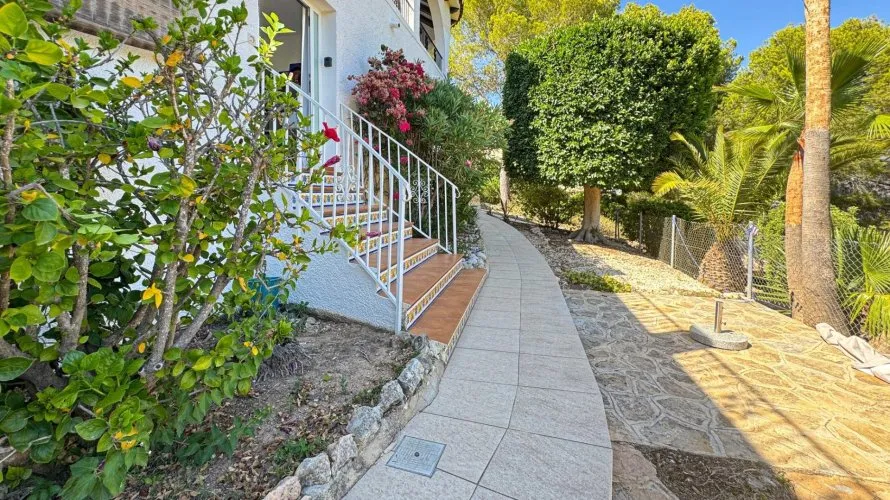 Villa de 3 chambres à La Nucia, Spain No. 1231 № 12