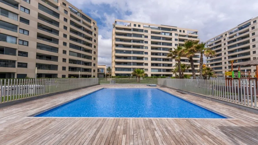 Apartment de 98m² à Torrevieja, Spain No. 1562