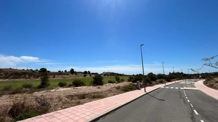 Land plot de à Finestrat, Spain No. 446 № 4