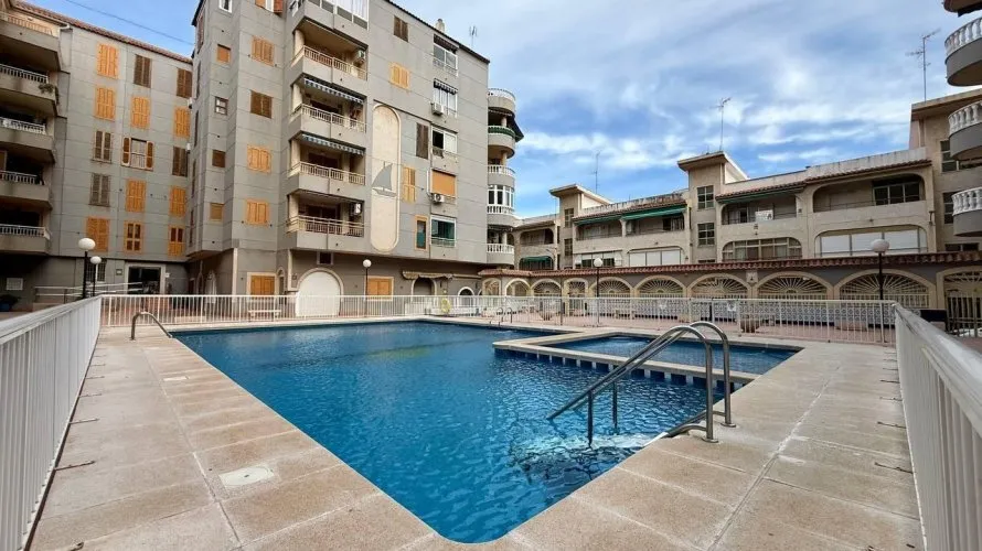 Apartment de 2 chambres à Torrevieja, Spain No. 2785 № 23