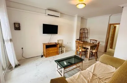 Apartment de 2 chambres à Torrevieja, Spain No. 2762