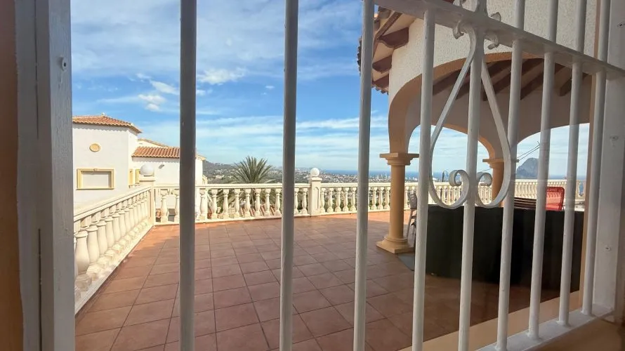 Villa de 384m² à Calpe, Spain No. 159 № 13