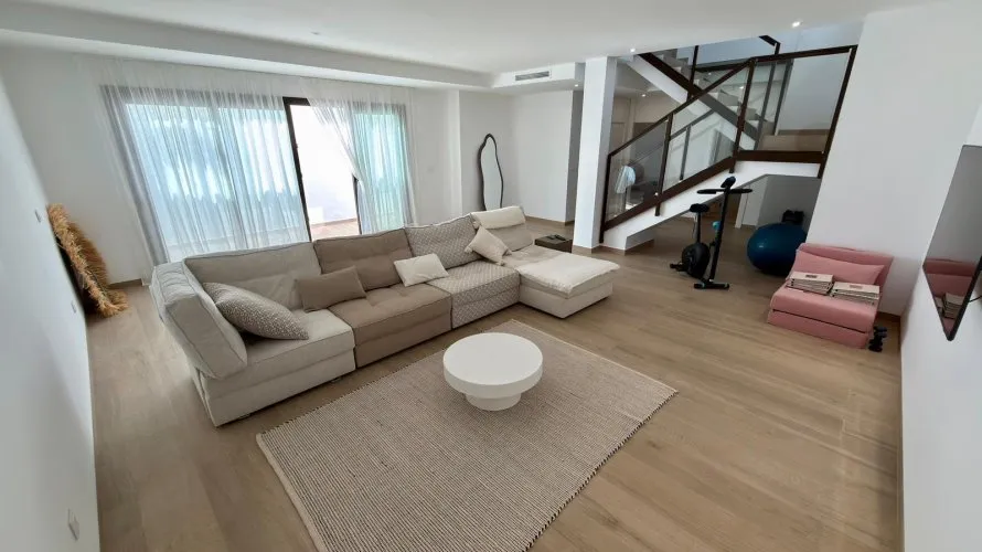 Villa de 5 chambres à Finestrat, Spain No. 1092 № 20