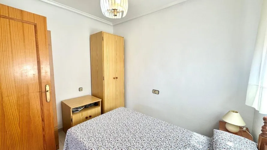Penthouse de 2 chambres à Torrevieja, Spain No. 2893 № 1