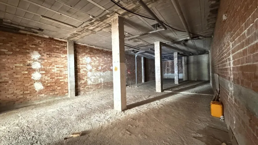 Commercial property de 261m² à Torrevieja, Spain No. 2746 № 9