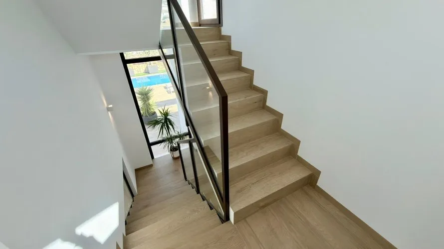 Villa de 5 chambres à Finestrat, Spain No. 1092 № 13