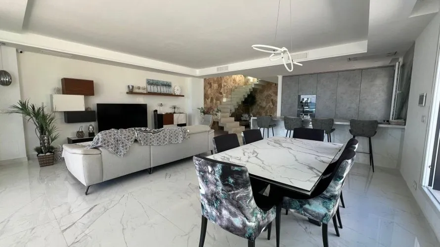 Villa de 5 chambres à La Mata, Spain No. 643 № 8