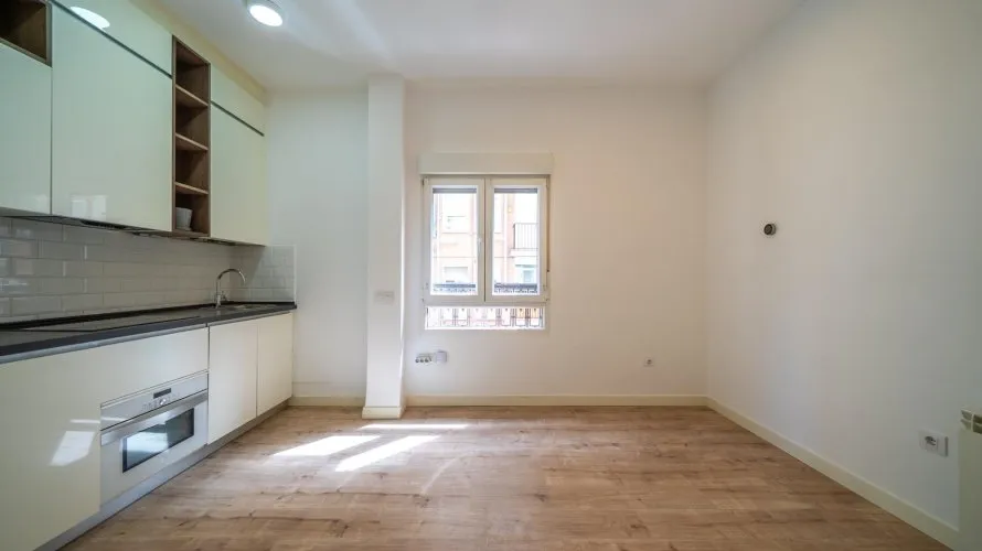 Apartment de 2 chambres à Madrid, Spain No. 1145 № 2