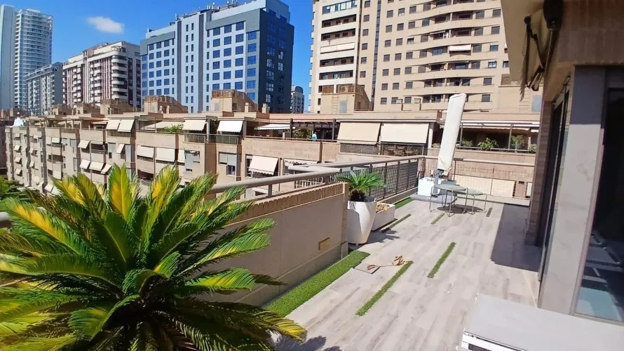 Penthouse de 3 chambres à Valencia, Spain No. 834 № 2