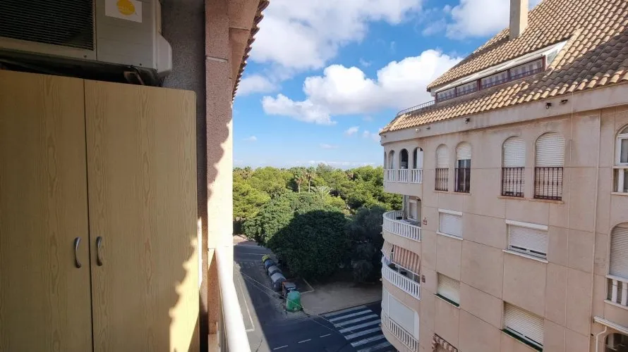 Apartment de 2 chambres à Torrevieja, Spain No. 2772 № 3