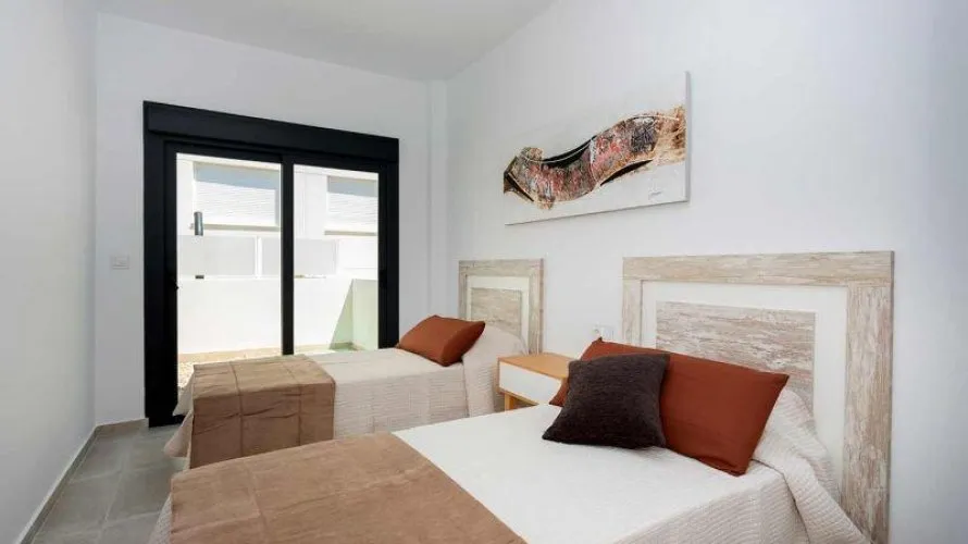 Villa de 3 chambres à Daya Nueva, Spain No. 285 № 17