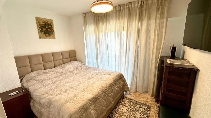 Apartment de 4 chambres à Alicante, Spain No. 1550 № 25