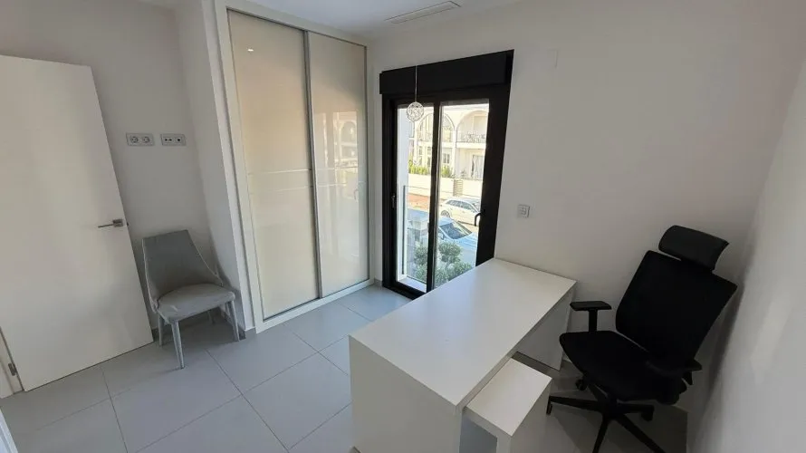 Villa de 3 chambres à Ciudad Quesada, Spain No. 906 № 27