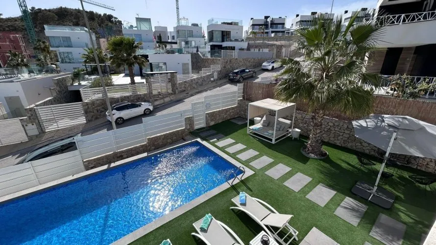 Villa de 3 chambres à Finestrat, Spain No. 1169 № 3