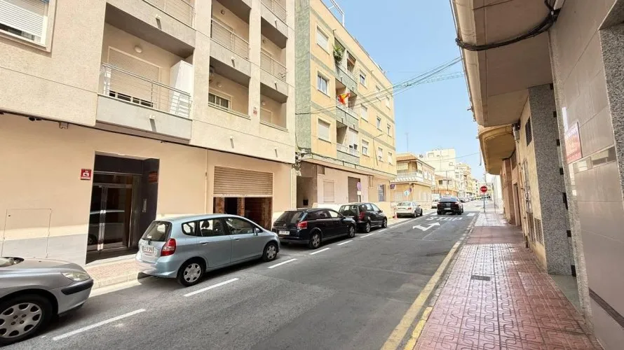 Apartment de 1 chambre à Torrevieja, Spain No. 2749 № 4