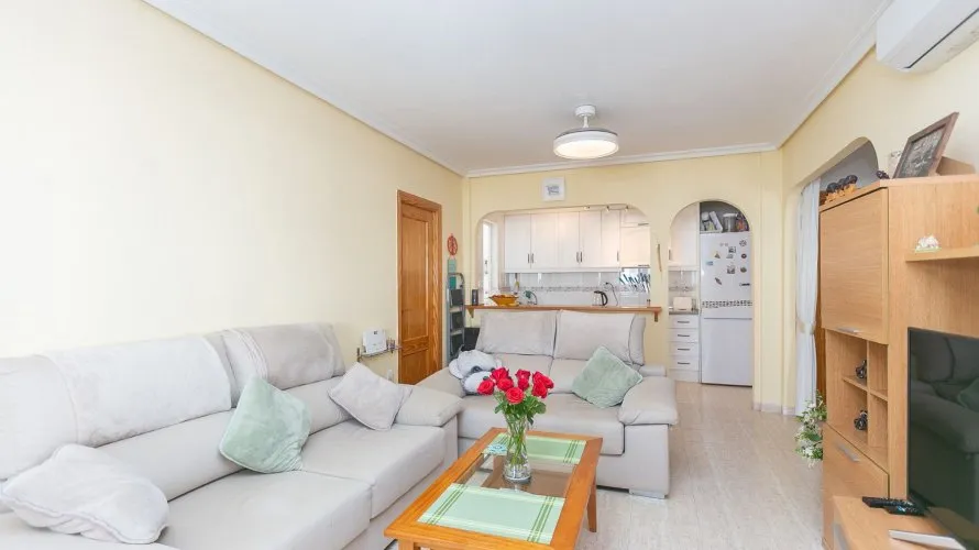Penthouse de 89m² à Torrevieja, Spain No. 1158 № 3