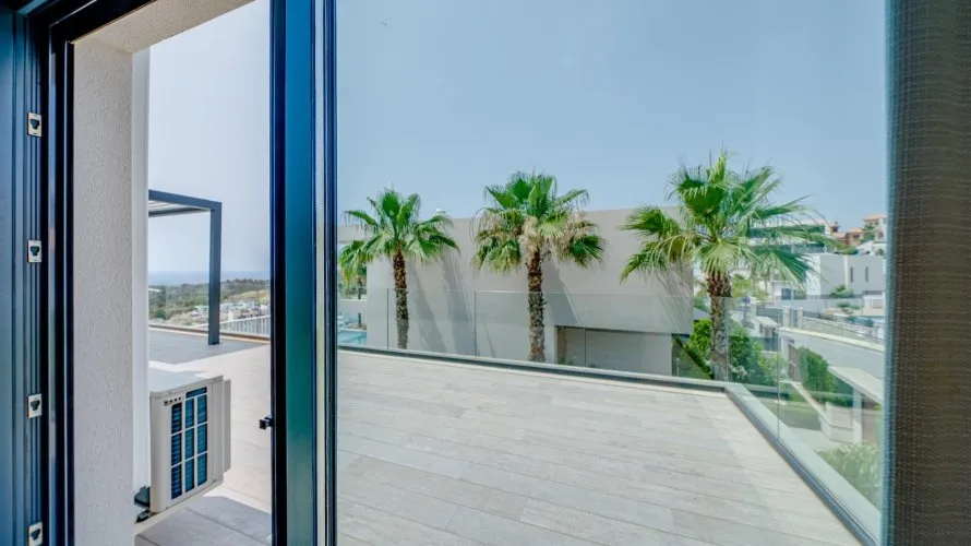 Villa de 5 chambres à Finestrat, Spain No. 476 № 14