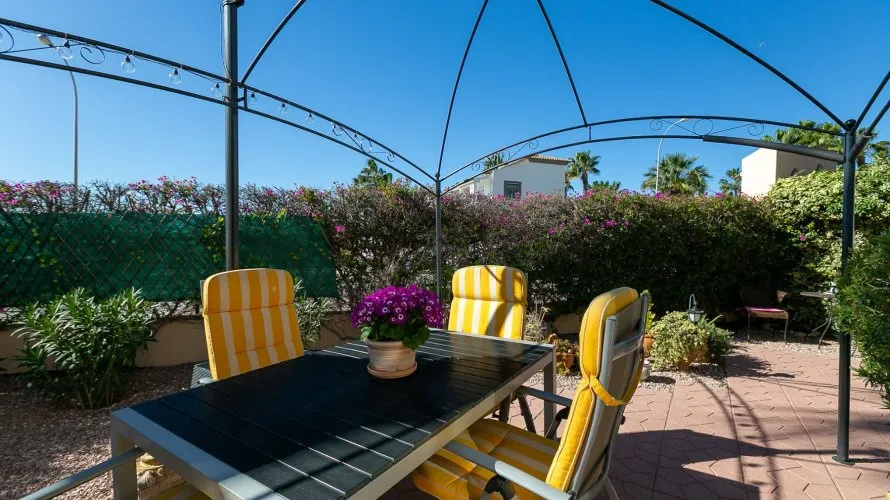 Apartment de 73m² à Playa Flamenca II, Spain No. 1157 № 1