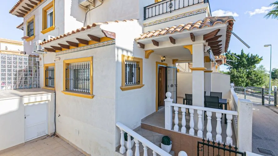 Apartment de 74m² à Playa Flamenca II, Spain No. 1140