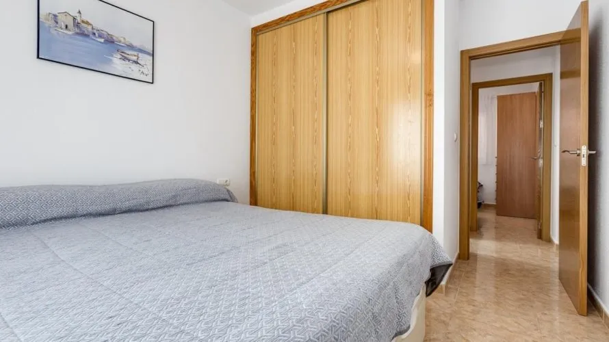 Apartment de 1 chambre à Torreblanca, Spain No. 2701 № 1