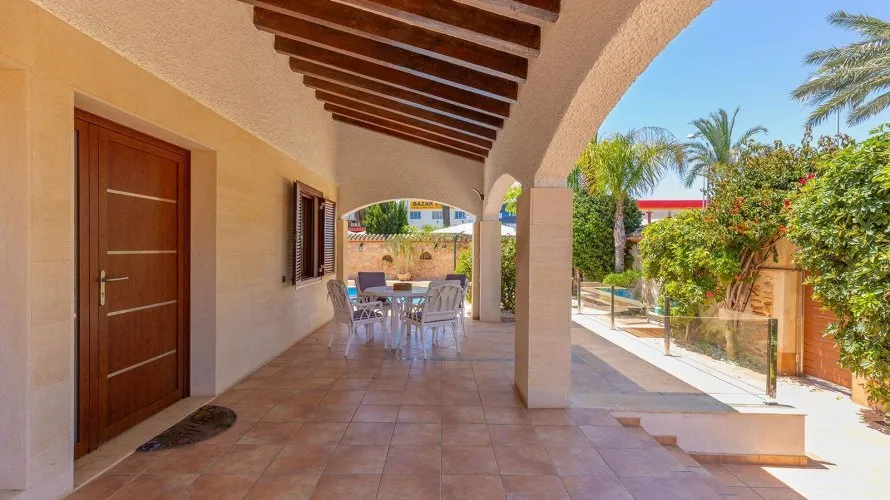 Villa de 4 chambres à Alicante, Spain No. 780 № 24