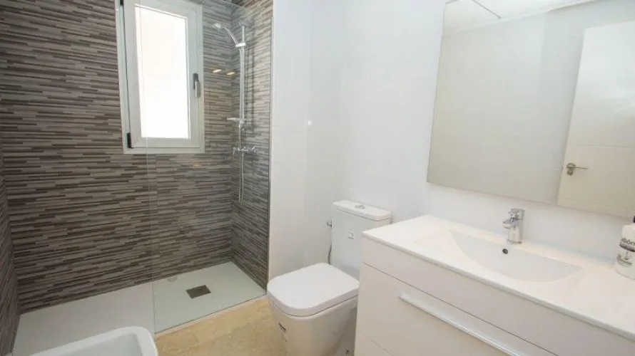 Apartment de 2 chambres à Campoamor, Spain No. 282 № 3
