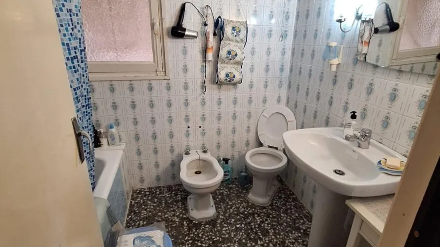 Commercial property de 5 chambres à Torrevieja, Spain No. 125 № 12