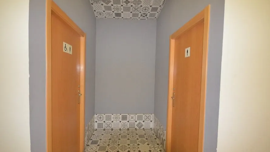 Commercial property de 200m² à Torrevieja, Spain No. 1409 № 17