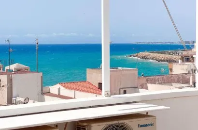 Penthouse de 2 chambres à Torrevieja, Spain No. 646