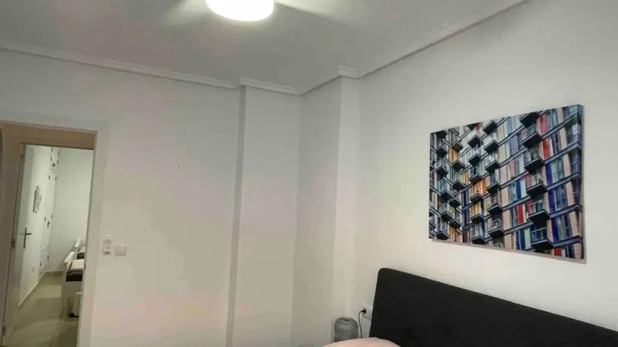Apartment de 2 chambres à Torrevieja, Spain No. 989 № 10