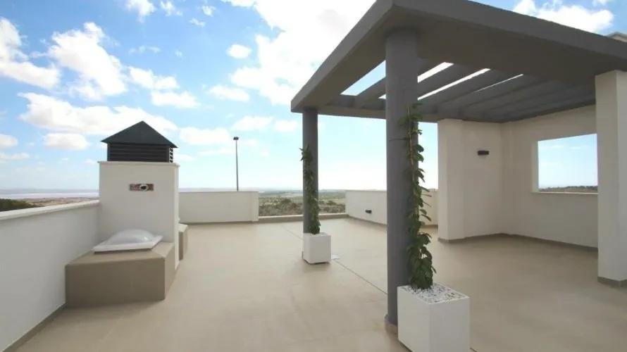 Villa de 3 chambres à San Miguel de Salinas, Spain No. 360 № 10