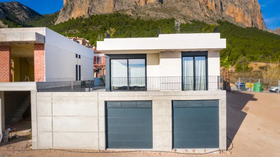 Villa de 3 chambres à Polop, Spain No. 277 № 17