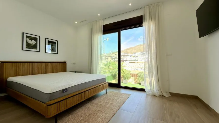 Villa de 5 chambres à Finestrat, Spain No. 1092 № 15