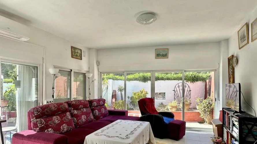 Villa de 4 chambres à L'Alfàs del Pi, Spain No. 469 № 15