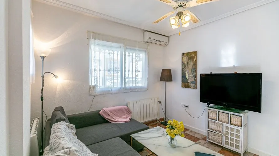 Apartment de 74m² à Playa Flamenca II, Spain No. 1140 № 6